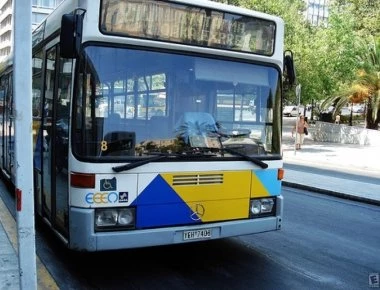 Πυροβολισμοί από αεροβόλο σε λεωφορείο στην Λιοσίων
